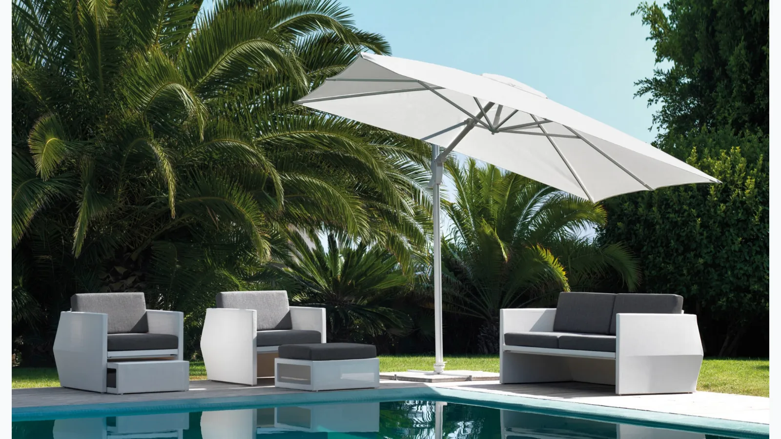 Parasol Umbrella Vulcano by Talenti.