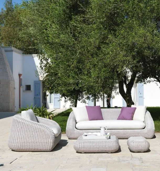 Phorma living room in Etwick fiber by Ethimo