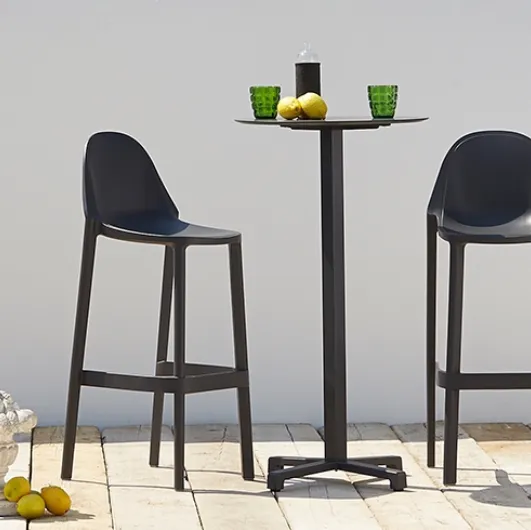 Stackable stool with structure in recyclable technopolymer. More by Scab Design.