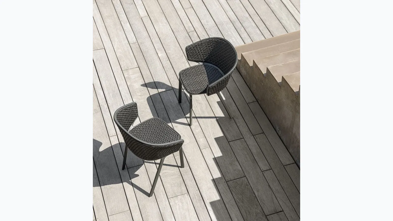 Pluvia armchair in Round Rope and aluminum by Ethimo