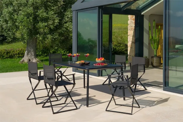 Folding director's chair in Emu-tex fabric with aluminum frame by Emu.