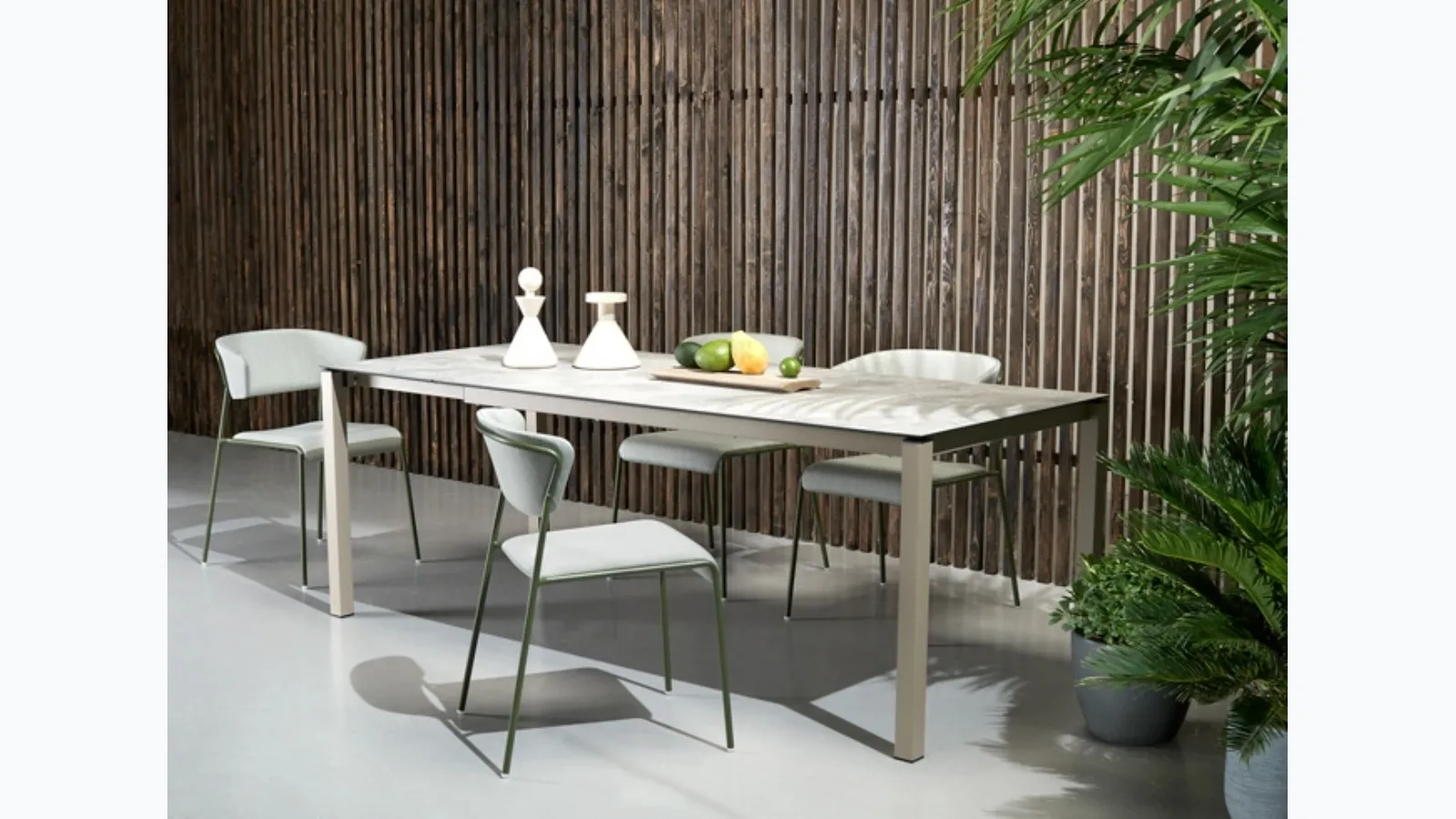 Extendable dining table 160/210 by Scab Design