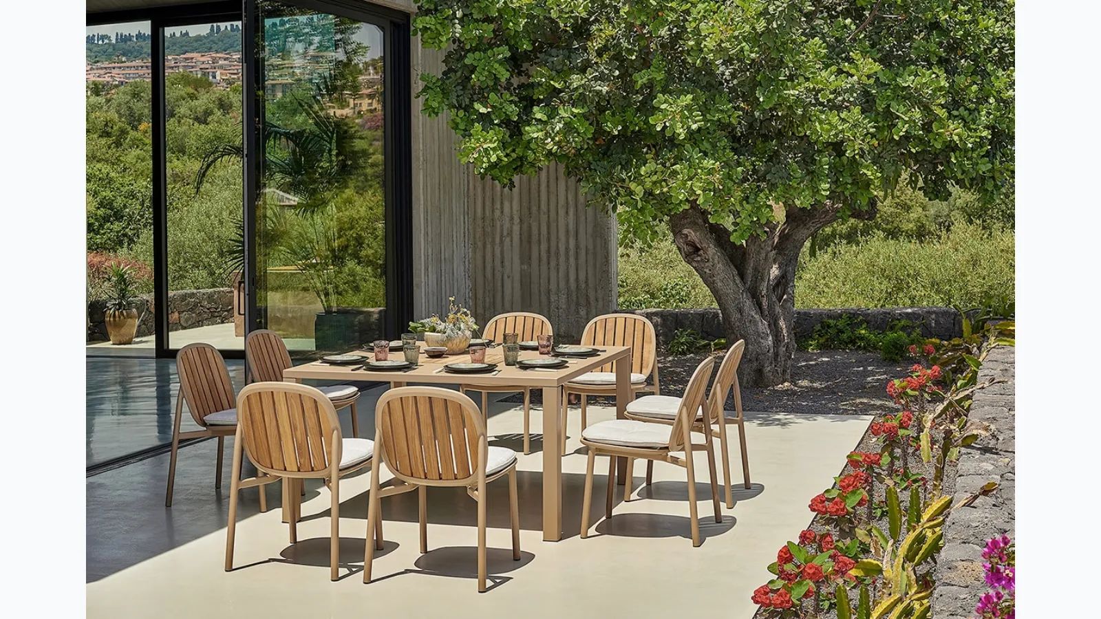Emu Steel Frame Table