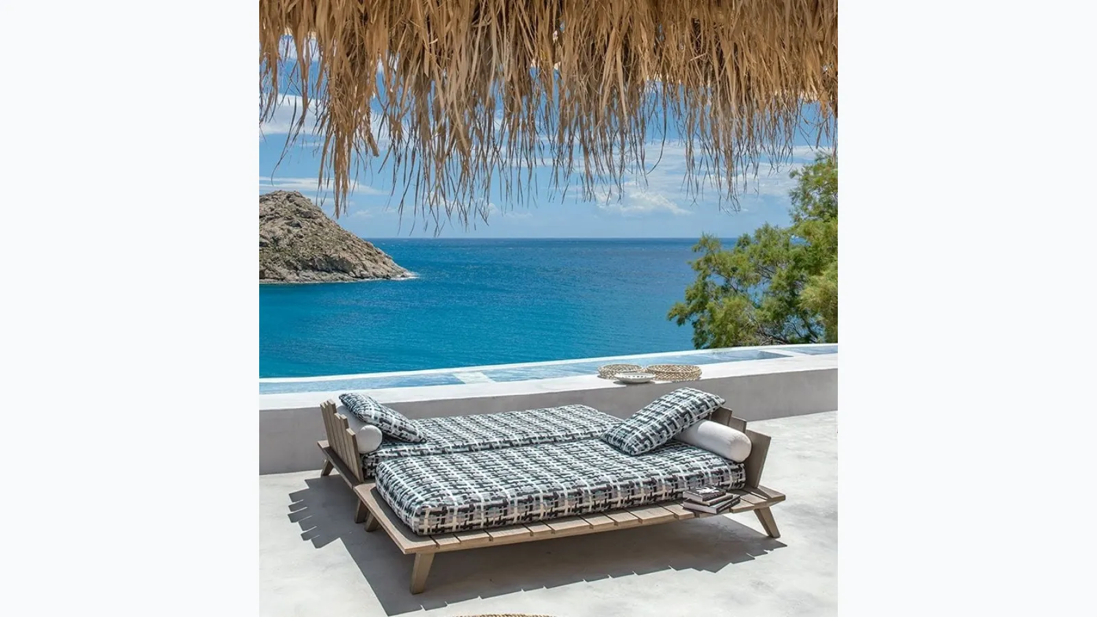 Rafael Teak Sunbed by Ethimo.