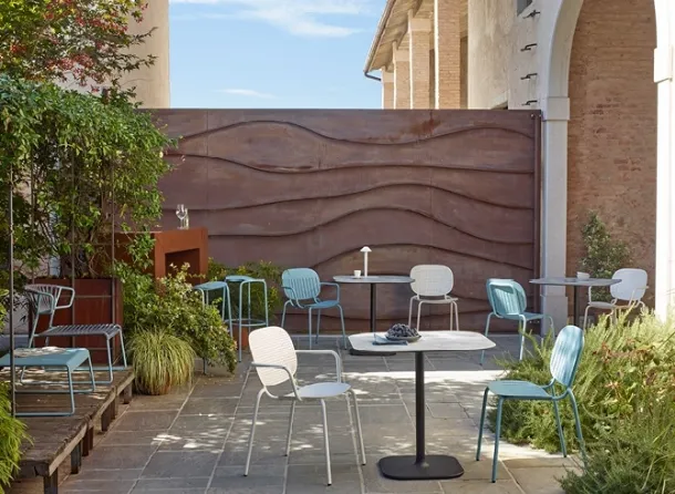 Rhino coffee table by Scab Design