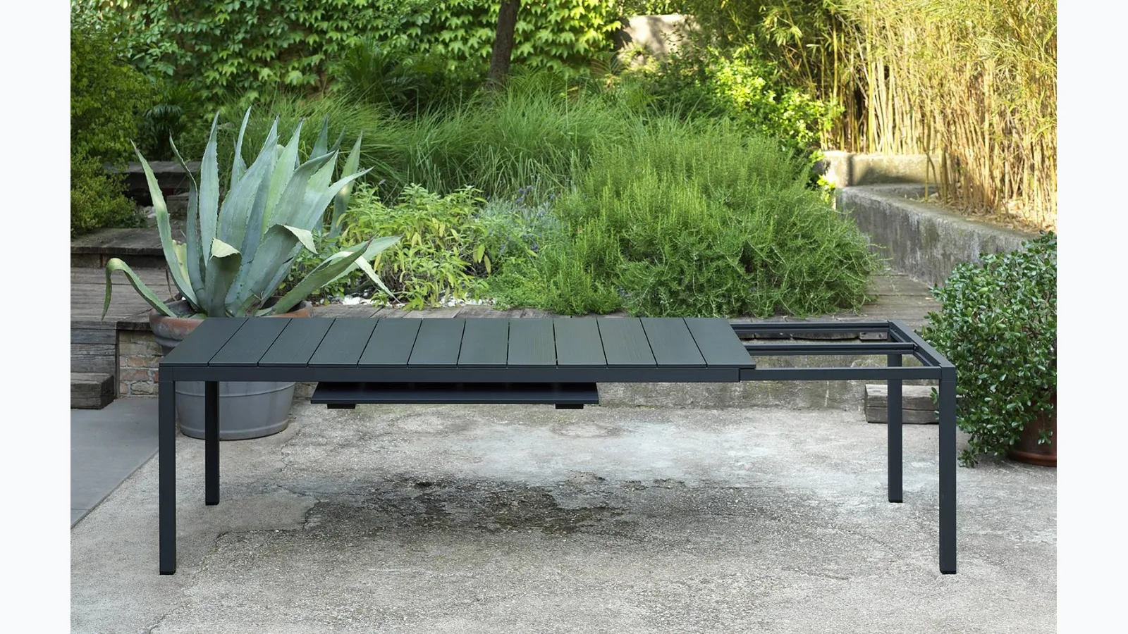 Outdoor extendable aluminum table Rio Alu Extensible by Nardi
