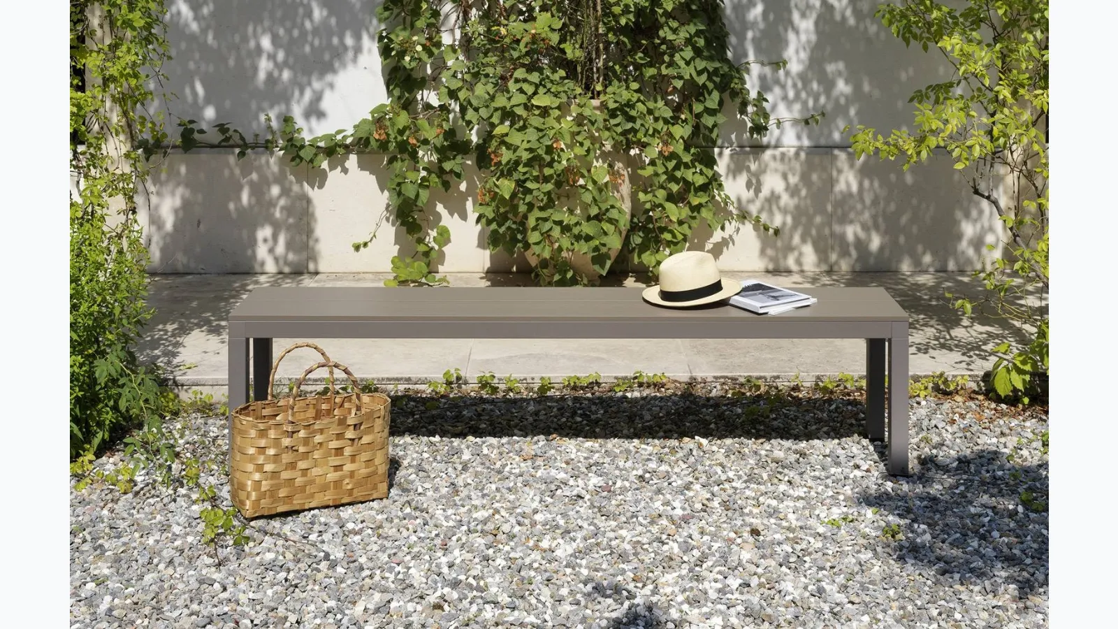 Rio Bench Alu by Nardi is an outdoor bench made of painted aluminum.
