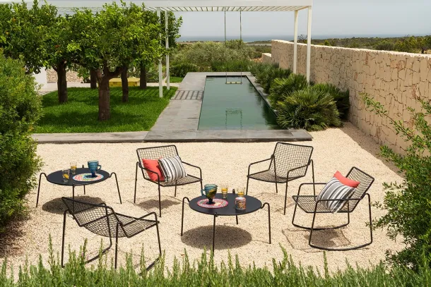 Armchairs and Coffee Table Rio R50 by Emu