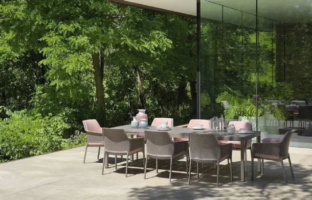 Rio resin table by Nardi
