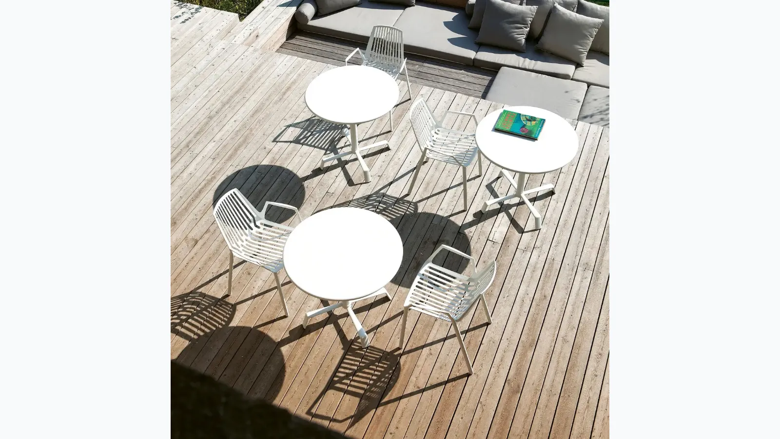 Rion Omnia Selection Chair by Fast