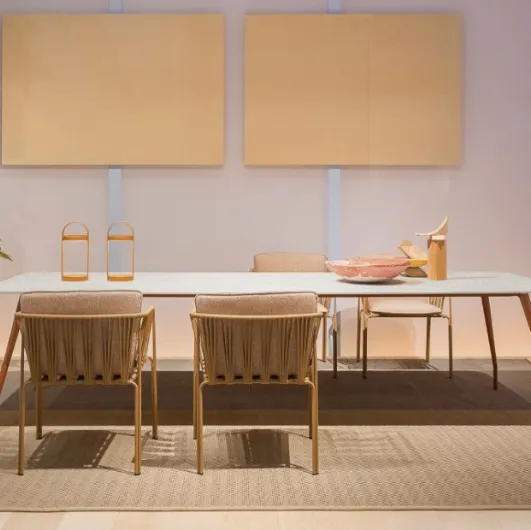 Rizz table by Pedrali