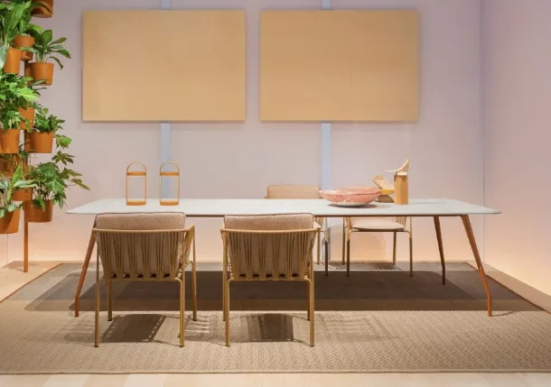 Rizz table by Pedrali