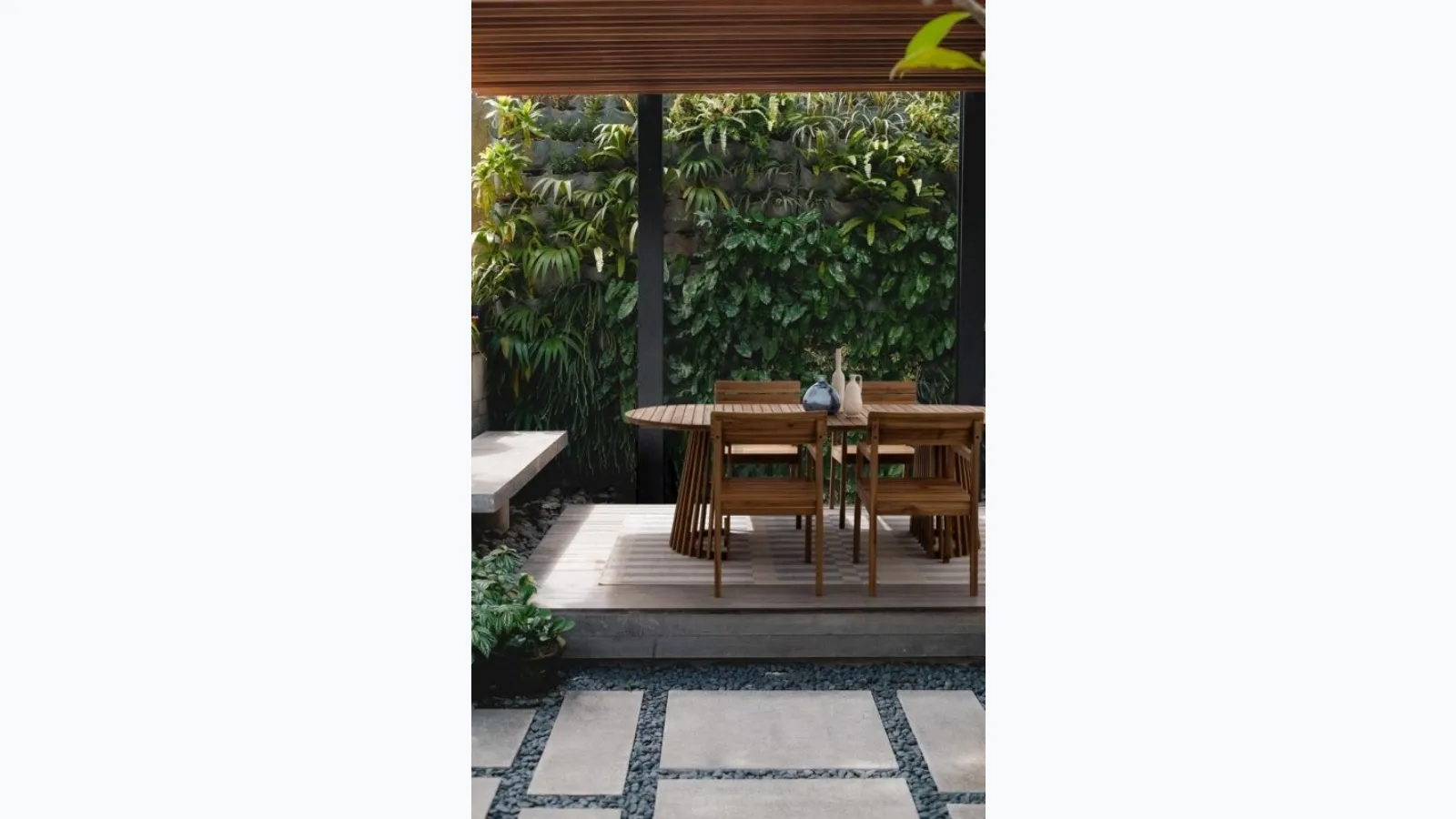 Rodano chair in acacia wood by Bizzotto.