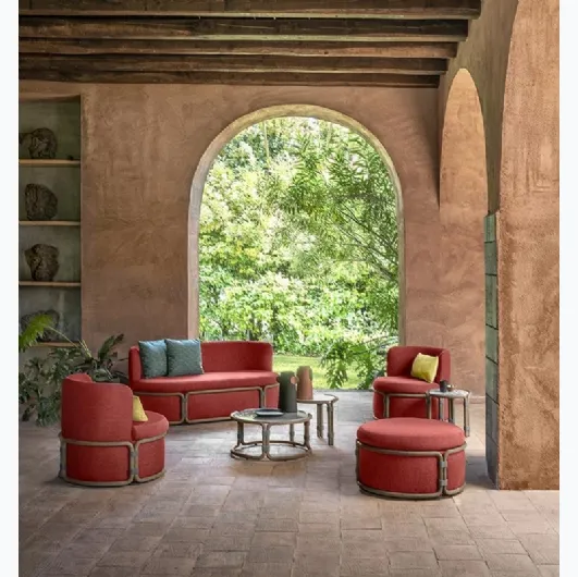 Outdoor lounge Rotin made of Teak and Ethimo fabric.