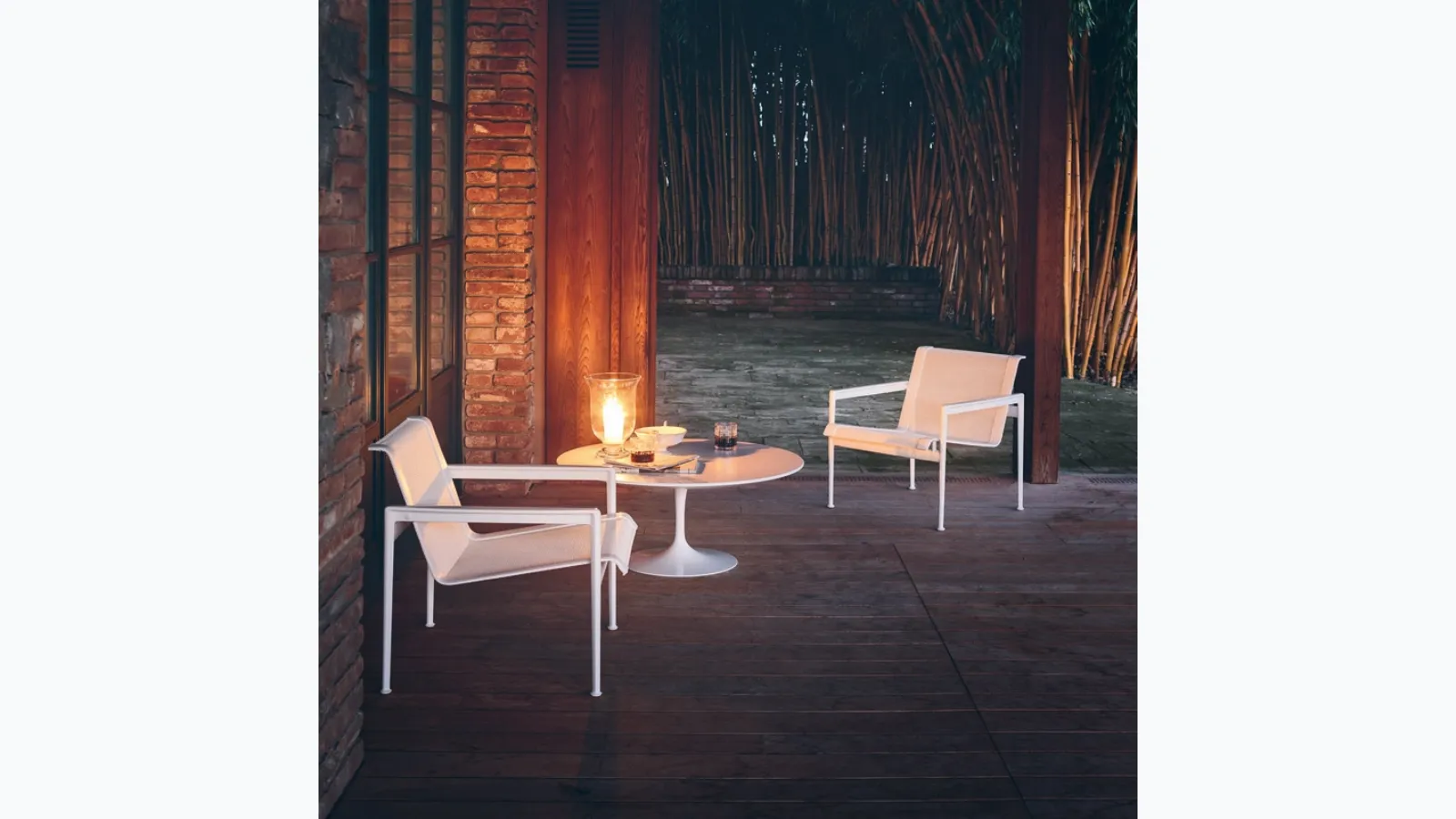 Saarinen Side Table by Knoll