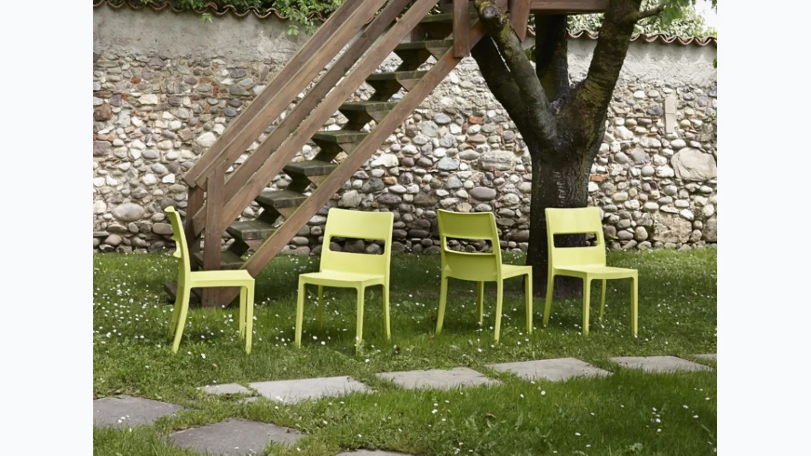 Stackable garden chair by Scab Design.