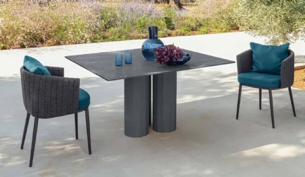 Square Concrete Salinas table by Talenti