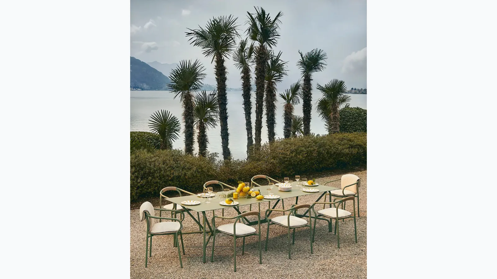 Table and Chairs Salò by Unopiu