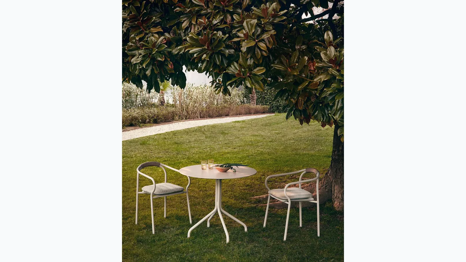 Table and Chairs Salò by Unopiu