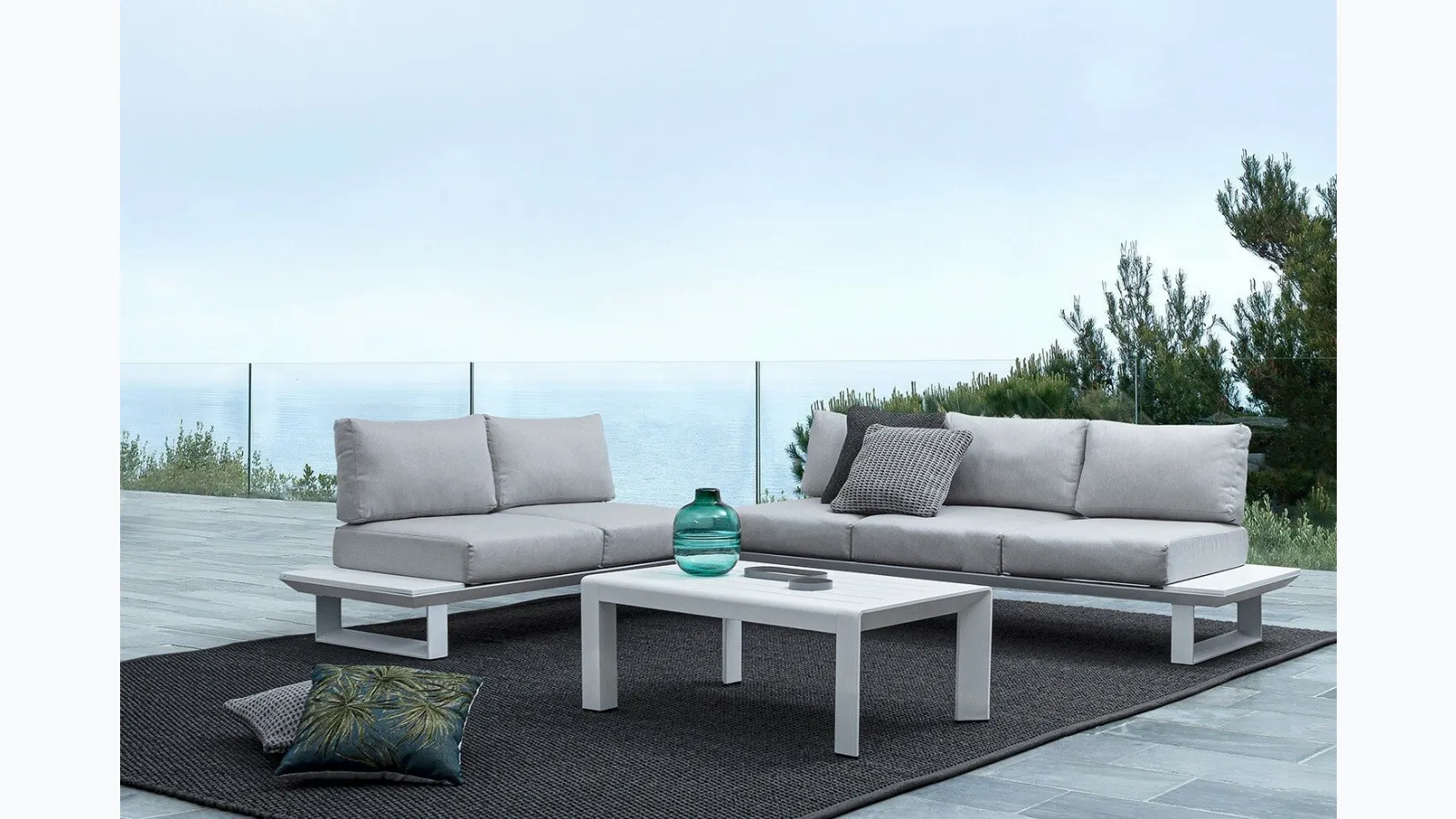 Konnor Living Room by Bizzotto