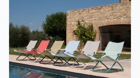 Emu's Snooze Deck Chair