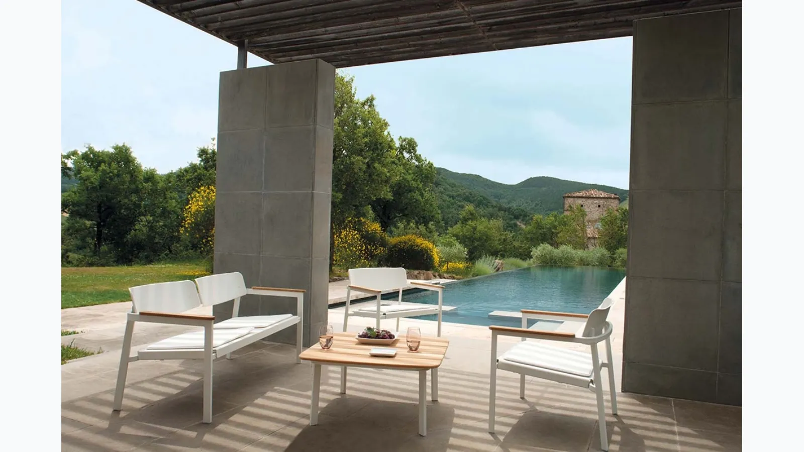 Outdoor furniture Shine by Emu