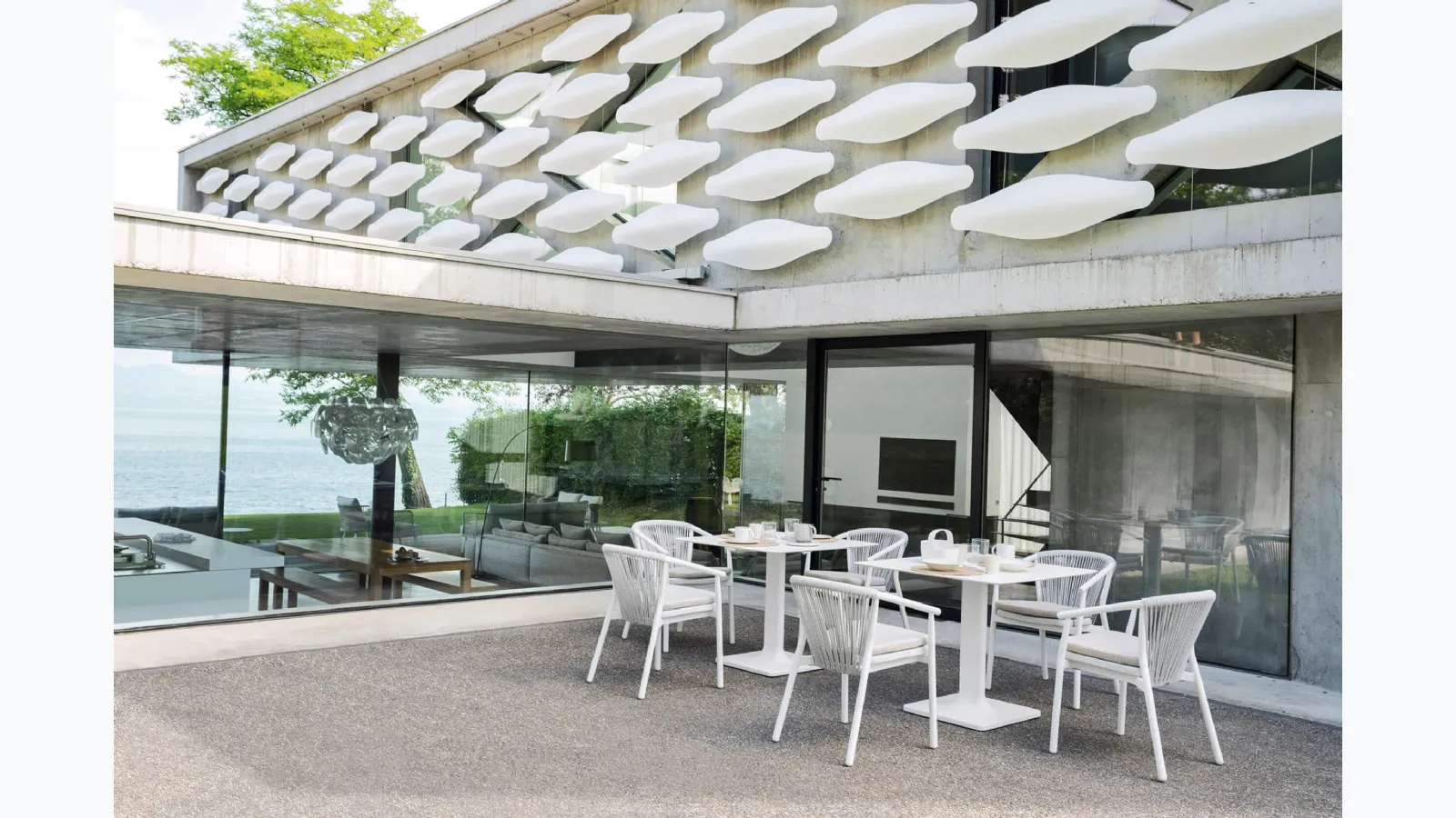 Smart Chair Armchair by Varaschin