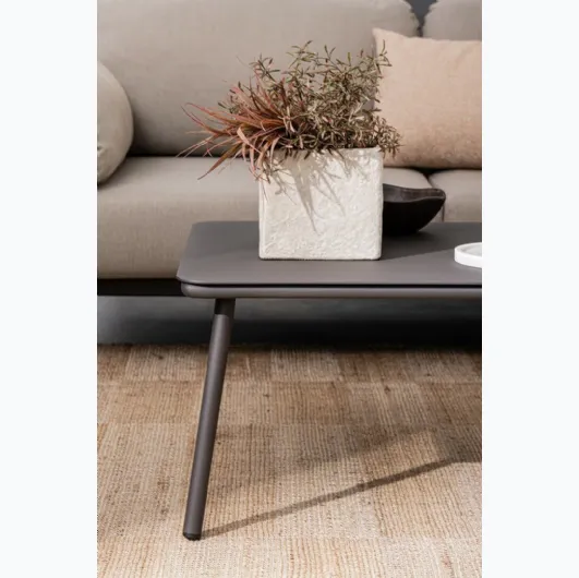 Spike painted aluminum coffee table by Bizzotto