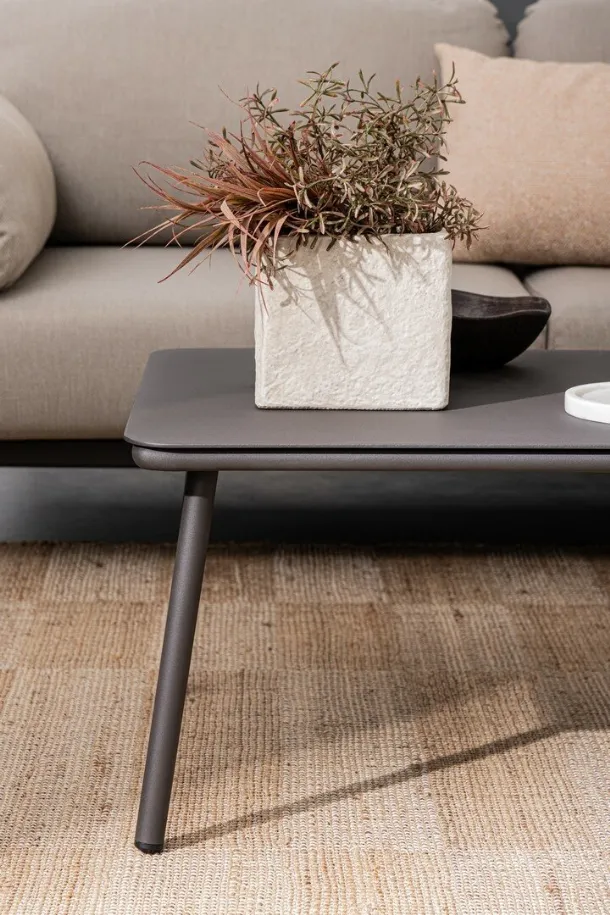 Spike painted aluminum coffee table by Bizzotto