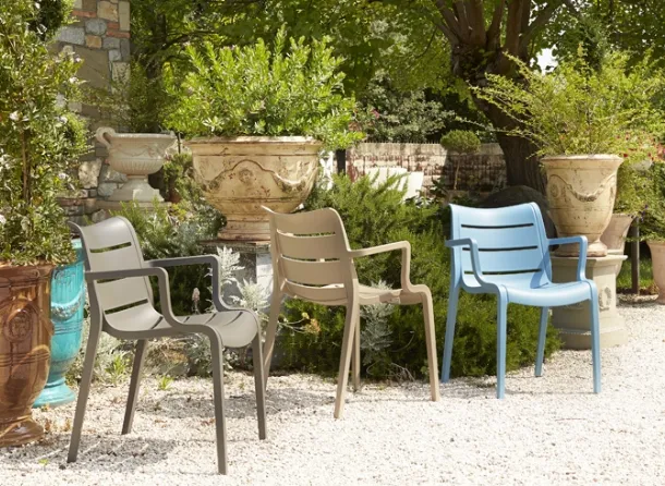 Outdoor plastic chair Sunset by Scab Design