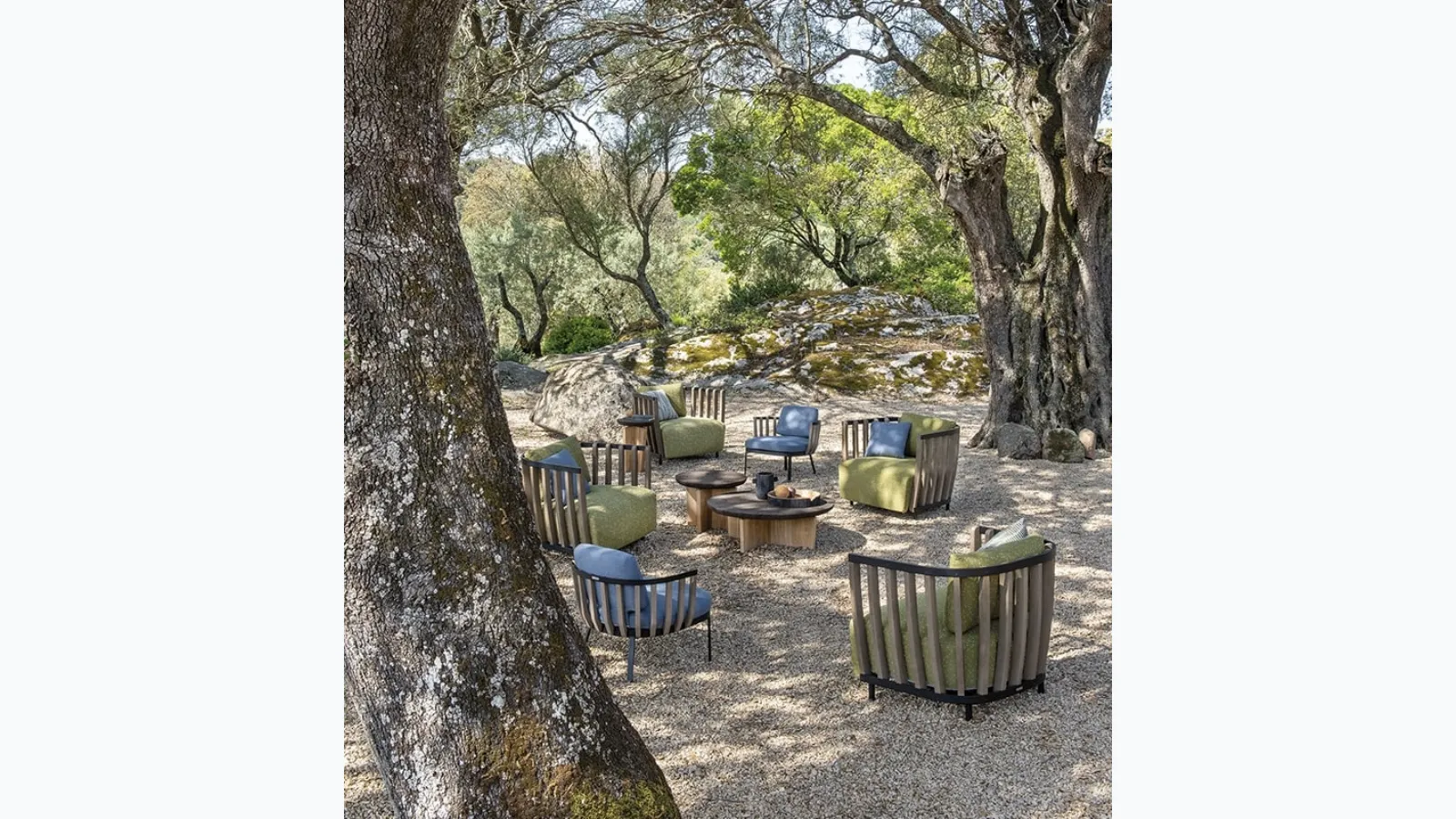 Ethimo's Club Swing armchair.
