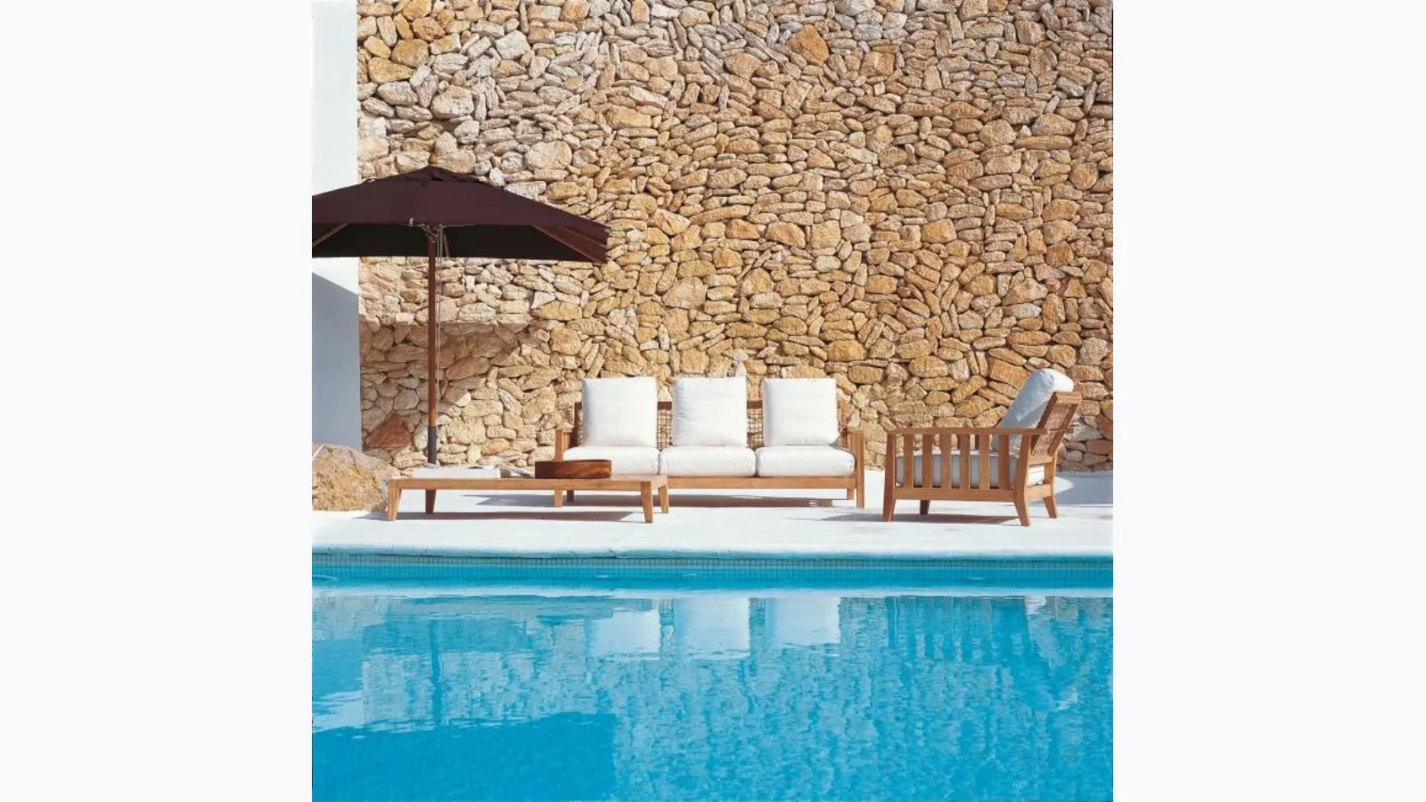 Synthesis sofa in teak, synthetic fiber, and padded fabric by Unopiu.