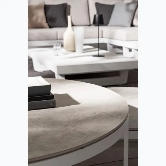 Talunas ceramic coffee table by Bizzotto.