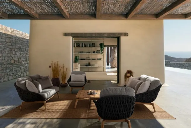 Outdoor furniture Tamires in padded fabric and teak by Bizzotto.