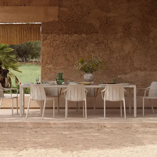 Extendable outdoor table Tevere 210 by Nardi