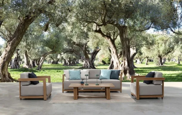 Theseus outdoor furniture in aluminum and Bizzotto fabric