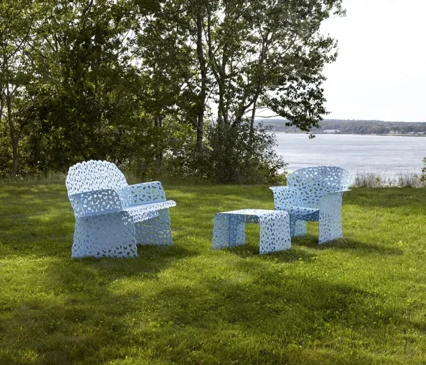 Knoll's Topiary® outdoor furniture