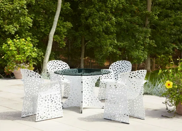 Topiary® Dining Chair by Knoll