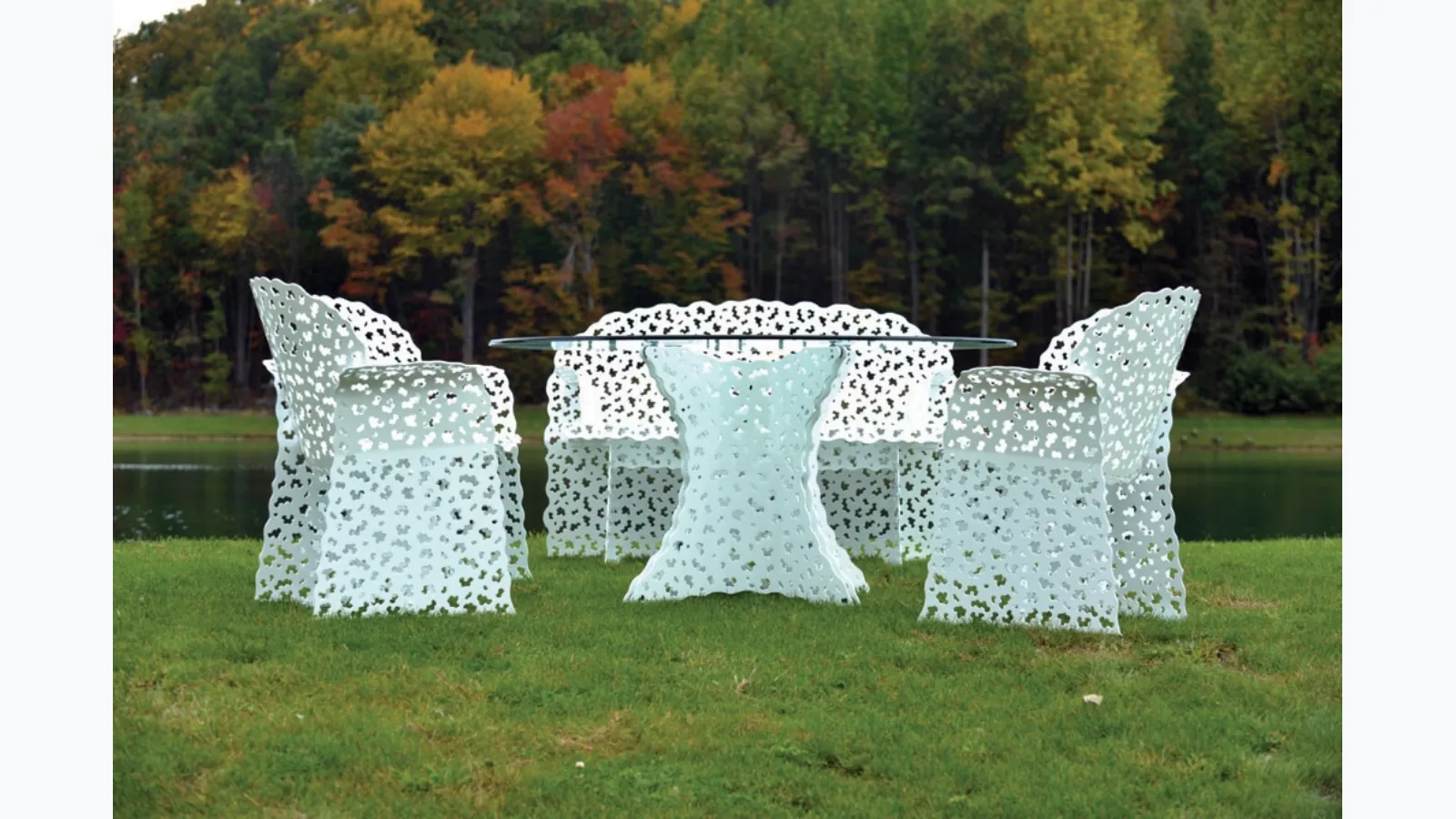 Topiary® Dining Chair by Knoll.