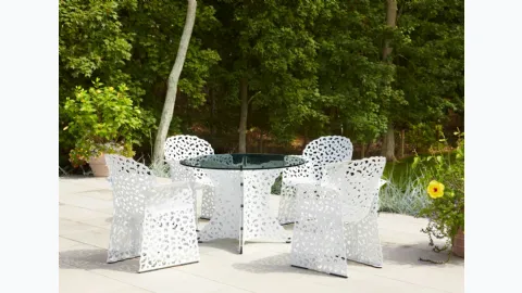 Topiary® Dining Chair by Knoll