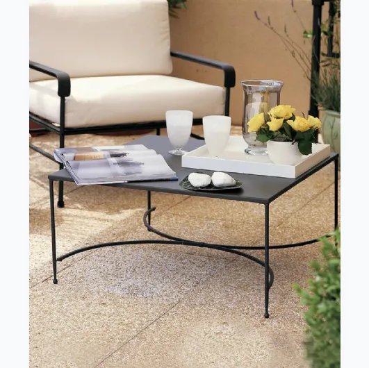 Tuscany coffee table by Unopiu