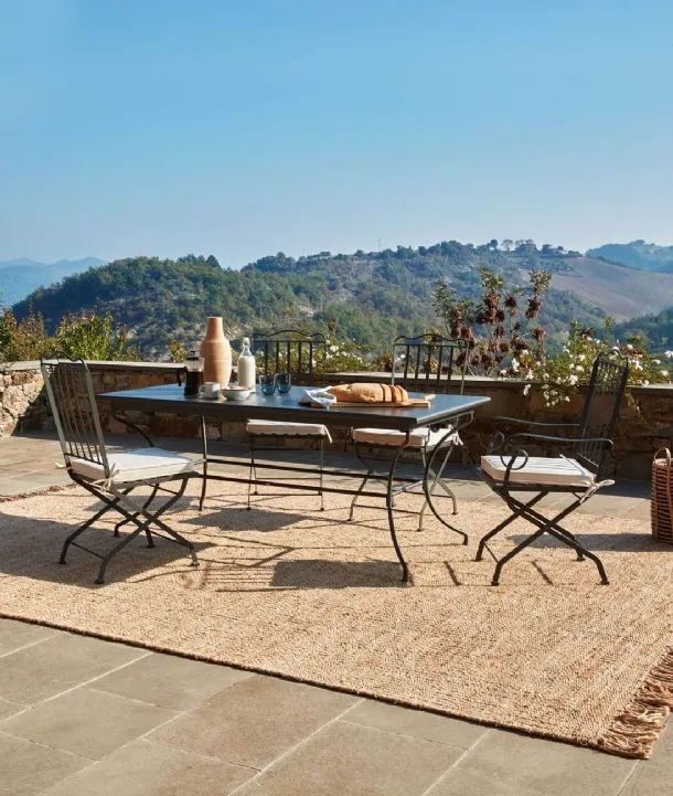 Tuscany Table and Chairs in Unopiu iron.