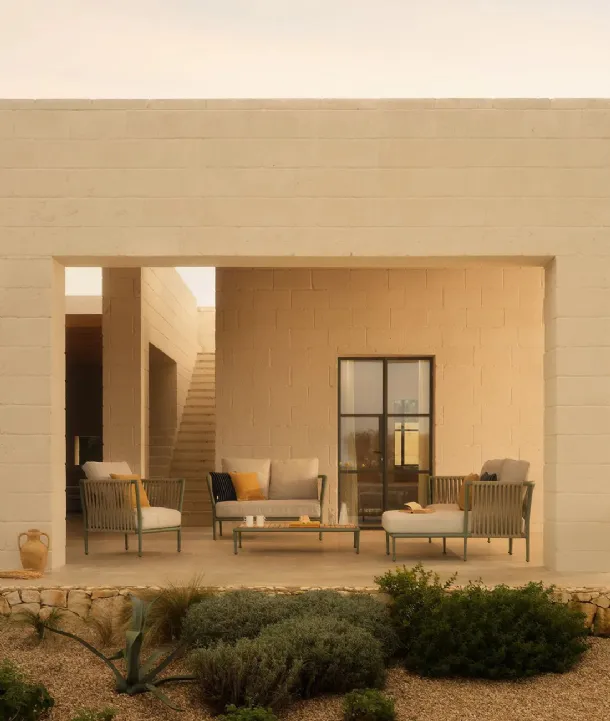 Outdoor furniture Treble by Unopiu