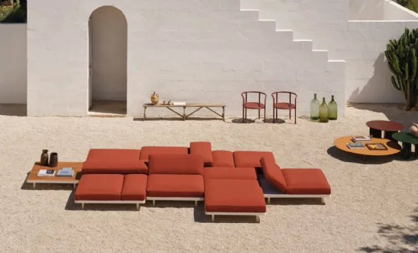 Modular sofa Unduetre by Fast