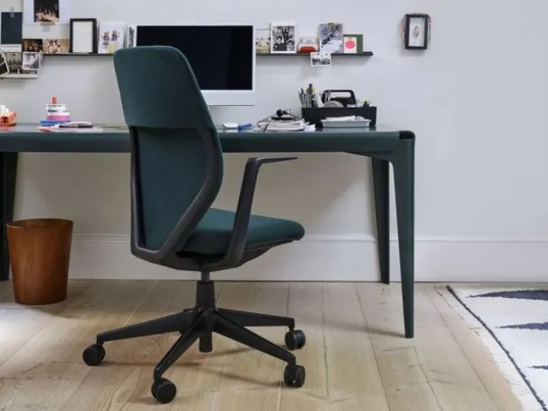 Operative chair in Vitra's ACX Light fabric.