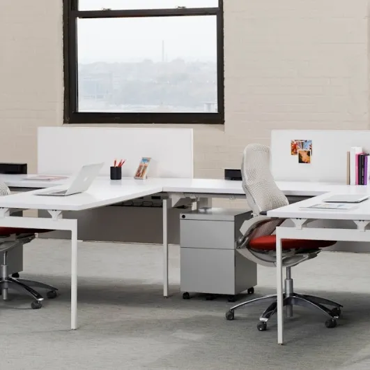 Knoll's Antenna Chest of Drawers