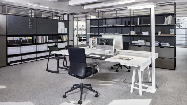 Kado Office by Vitra is a mobile office.