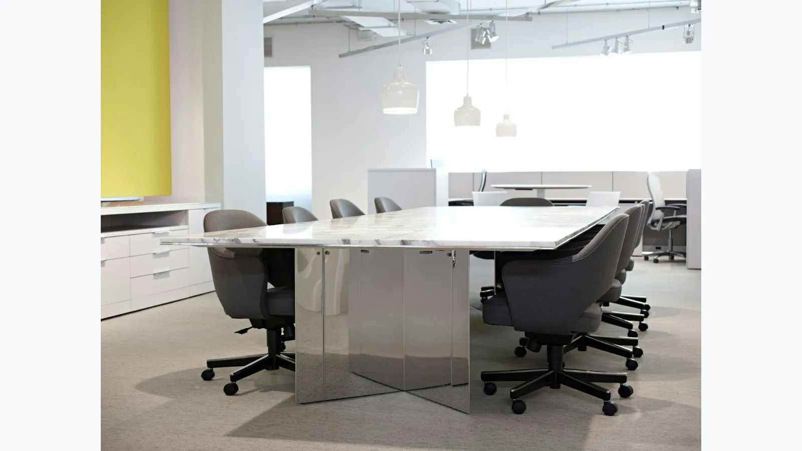 Operative desk LSM Conference Table by Knoll.