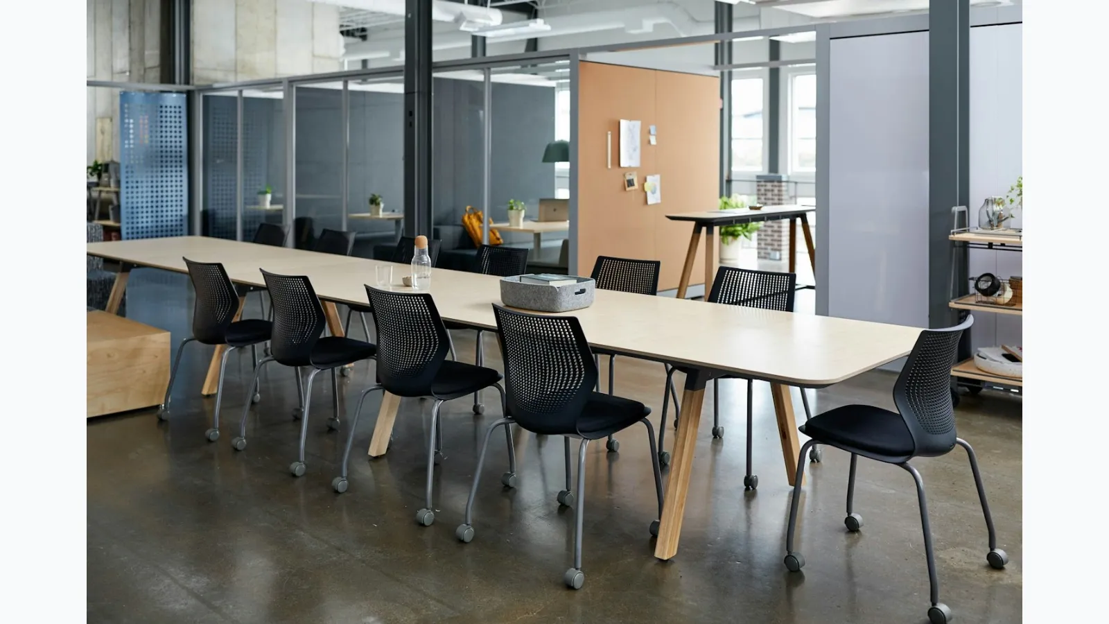 Knoll's MultiGeneration Guest Seating.