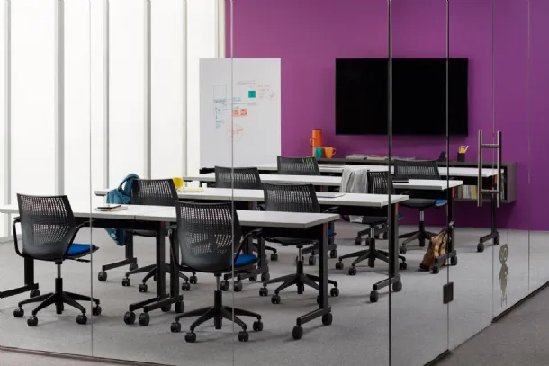 MultiGeneration operative chair by Knoll